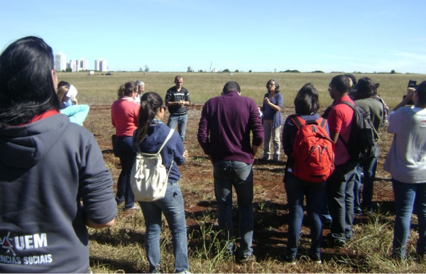 Trilhas Urbanas e o Direito à Cidade em Maringá