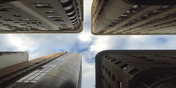 Cadernos Metrópole nº 39 — Financeirização, mercantilização e urbanismo neoliberal