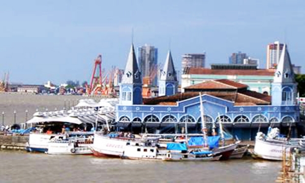 Transporte e desenvolvimento econômico urbano na Amazônia