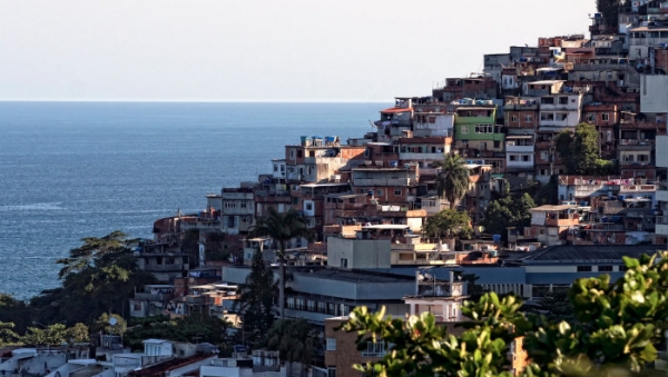 Urbanização neoliberal no Rio de Janeiro e seus impactos na favela do Vidigal