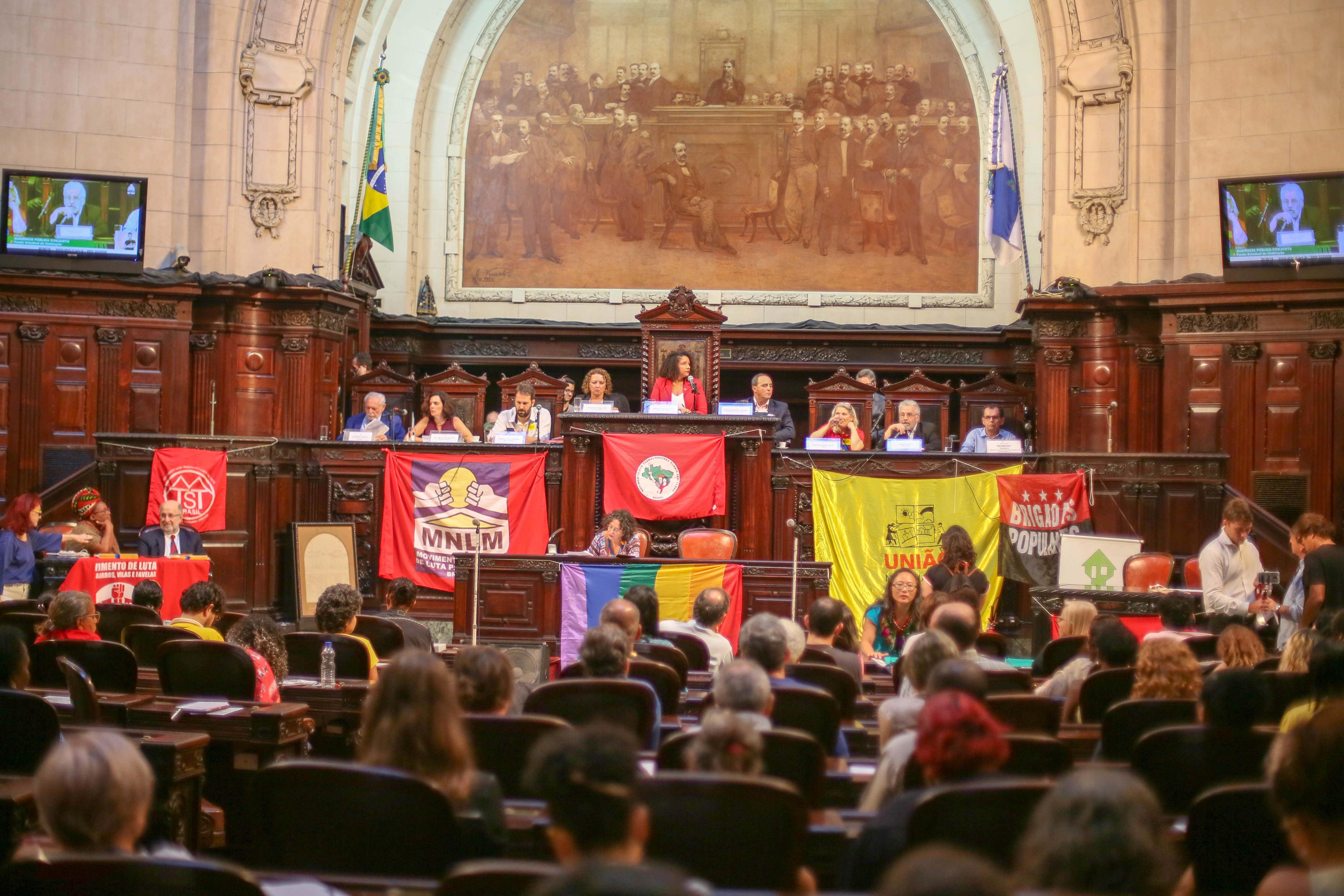 A política habitacional no Rio de Janeiro e o desmonte do Fundo Estadual de Habitação de Interesse Social
